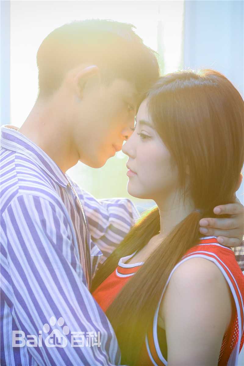 赵奕欢(Chloe Zhao)《很纯很暧昧》精选剧照
