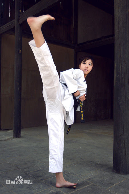 最新赵奕欢(Chloe Zhao)精彩图册