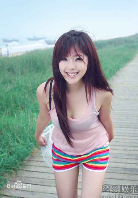 赵奕欢(Chloe Zhao)精彩图册