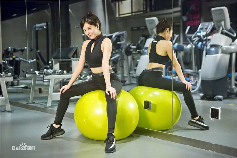 精选赵奕欢(Chloe Zhao)