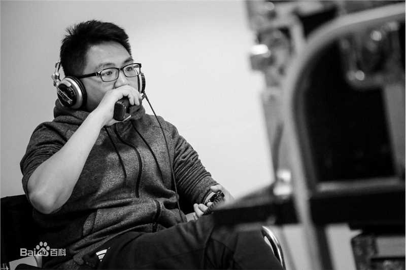 最新崔亮(JamesTsui)在《亲爱的她们》中的壁纸