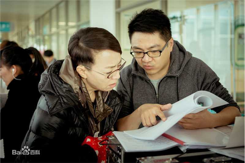 最新崔亮(JamesTsui)在《亲爱的她们》中的壁纸