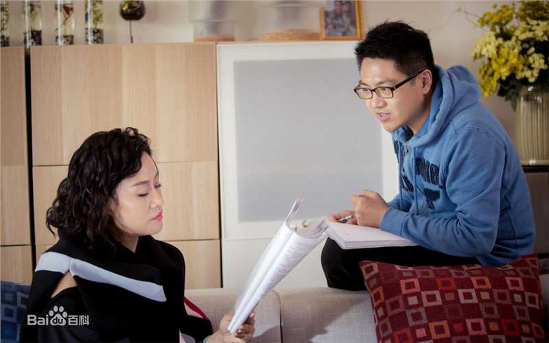 最新崔亮(JamesTsui)在《亲爱的她们》中的壁纸