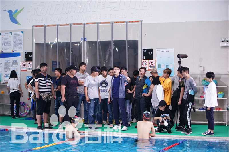 精选崔亮(JamesTsui)在《七月与安生》中的图册