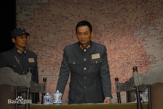 果靖霖果静林饰演楚云飞前后照片