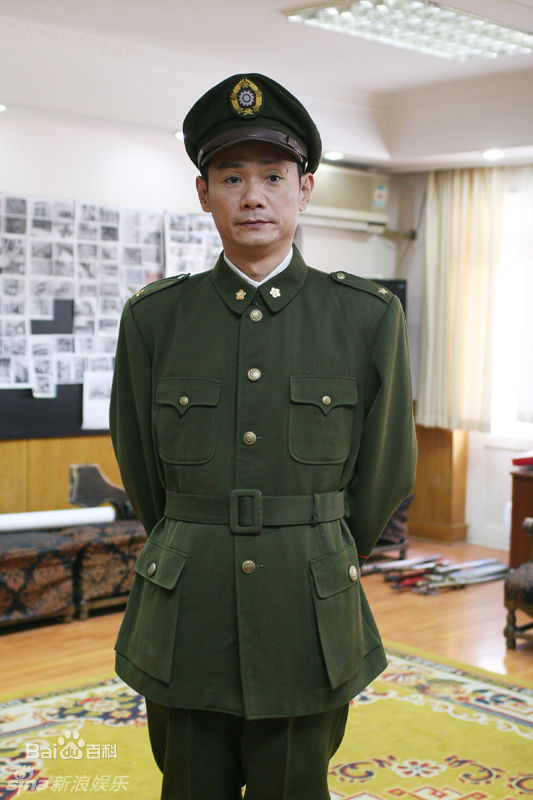 果靖霖果静林饰演楚云飞前后照片