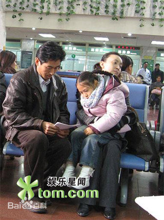 刘威葳(Vivienne Liu)《左右》精选剧照