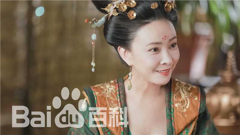 精选刘威葳(Vivienne Liu)在在《大唐荣耀》中饰演的张皇后中的图册