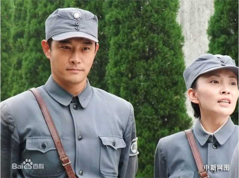 精选刘威葳(Vivienne Liu)在《新四军女兵》中的图册