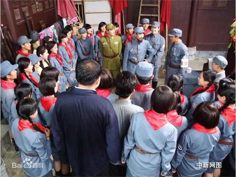 精选刘威葳(Vivienne Liu)在《新四军女兵》中的图册