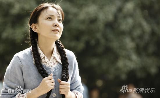 最新刘威葳(Vivienne Liu)在《雪花那个飘》中的图集