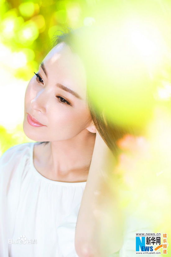 刘威葳(Vivienne Liu)最新绿意图集