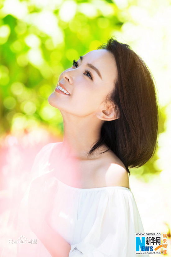 刘威葳(Vivienne Liu)最新绿意图集