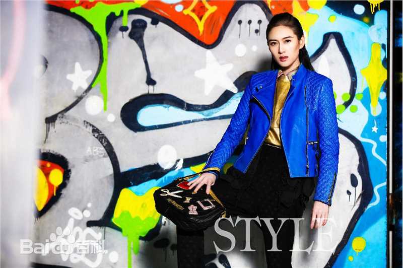 赵柯(Karina Zhao)拍杂志