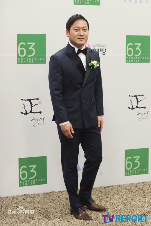 最新黄海(The Yellow Sea /)性感图片