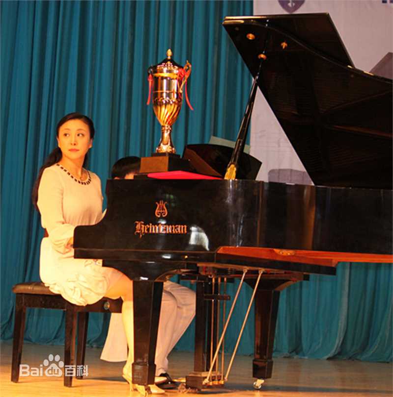 隋兰电视剧《养父》精选剧照