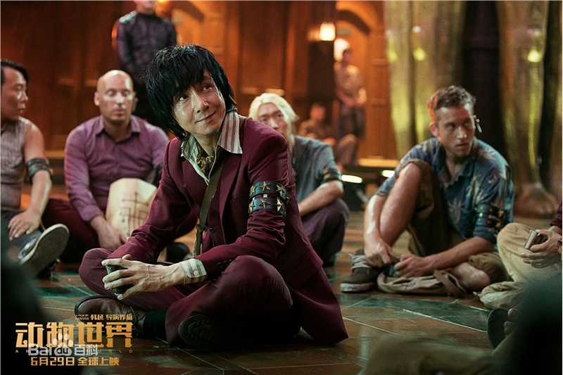 苏可拍戏现场性感图片图集