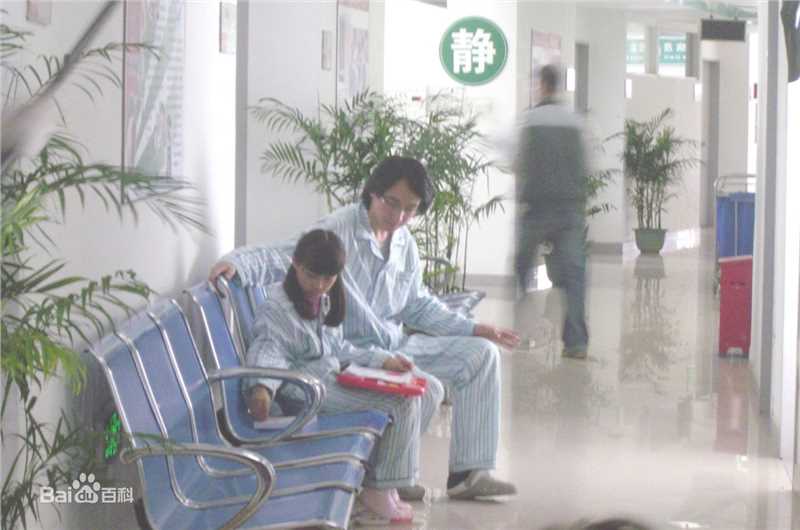 苏可拍戏现场性感图片图集