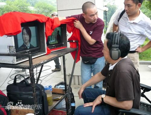 苏可拍戏现场性感图片图集