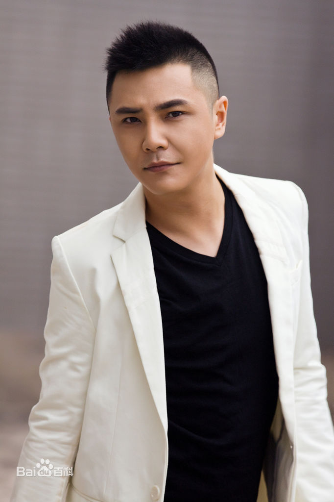 冷中易(Easy Joe)最新图集