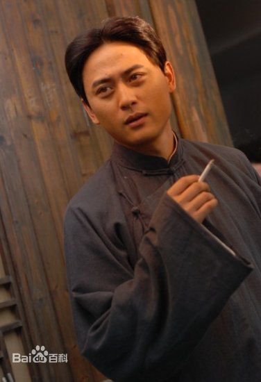 最新王鹏凯在《我们的法兰西岁月》中的壁纸