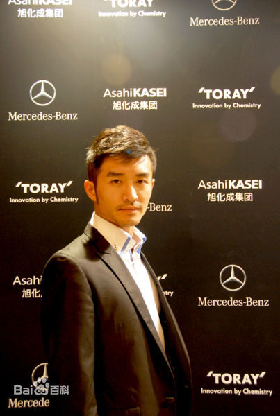 李泰延(Terry Li)出席时装周前后照片