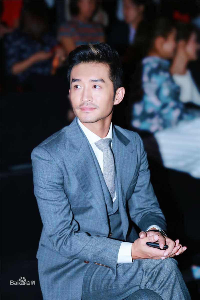 李泰延(Terry Li)时装周照片壁纸壁纸