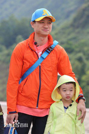 杨威(Yang Wei)《爸爸去哪儿2》最全剧照
