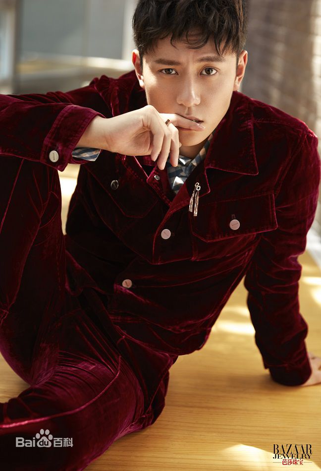 秦俊杰最新杂志图册图集