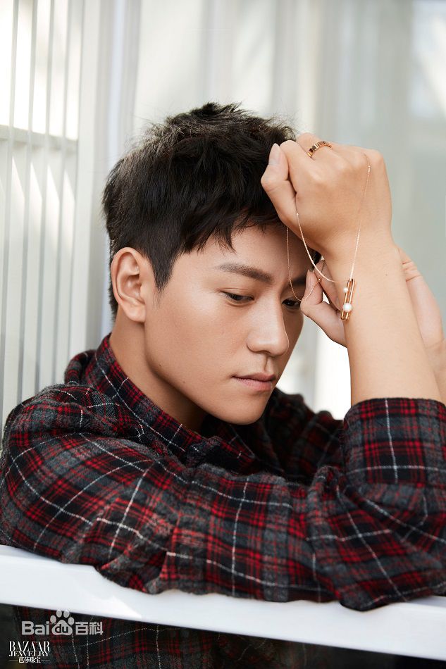 秦俊杰最新杂志图册图集