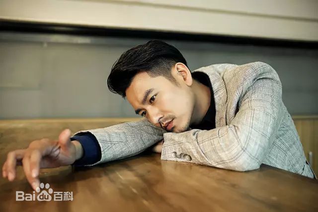 袁文康(Mickey)最新壁纸