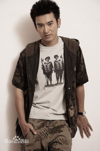 袁文康(Mickey)最新壁纸