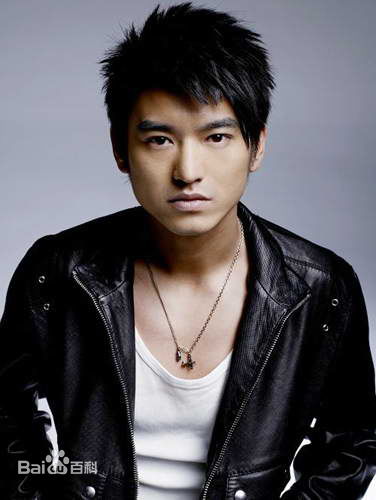 袁文康(Mickey)最新壁纸