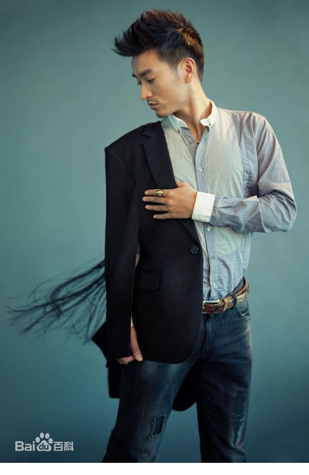 袁文康(Mickey)最新壁纸