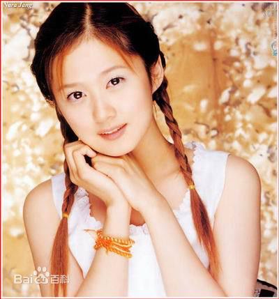 张娜拉()不同表情的照片前后照片