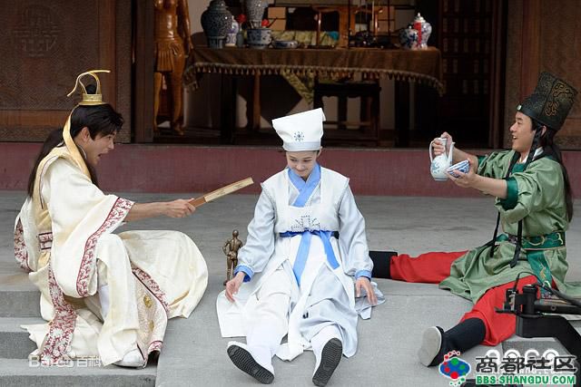 张娜拉()刁蛮俏御医最新剧照