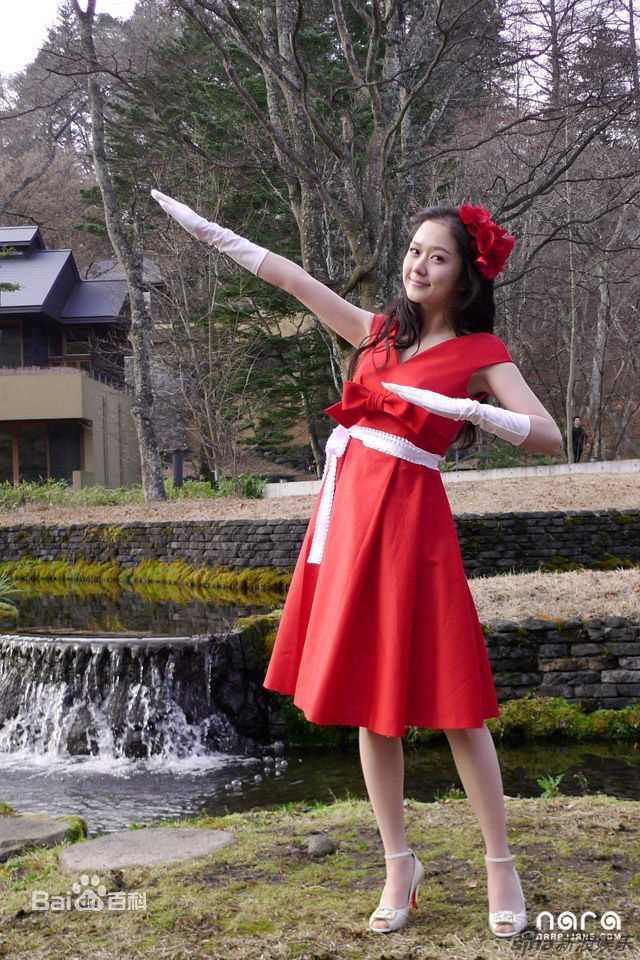 最新张娜拉()精彩图册