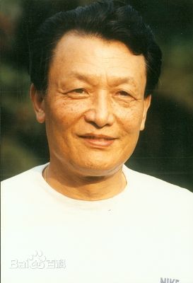 高清张先衡图片