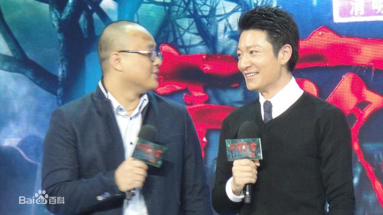 张江南工作照前后照片