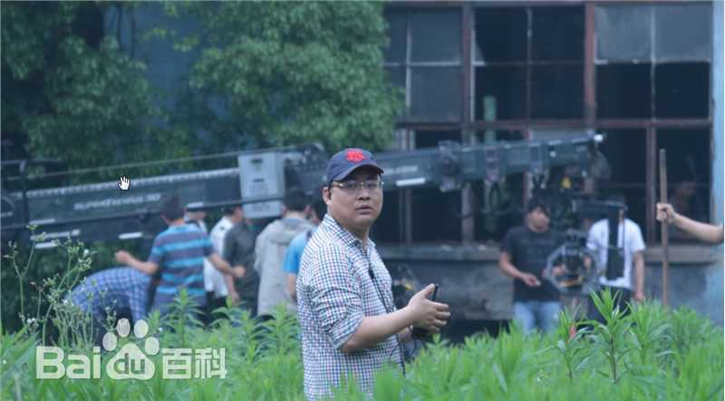 张江南导演性感图片壁纸