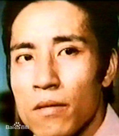 最优质鲁俊谷生活照