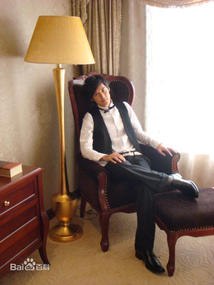 陈家乐(Carlos Chan、Chan Ka Lok)前后照片