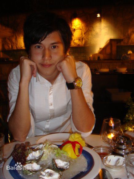 陈家乐(Carlos Chan、Chan Ka Lok)生活照生活照