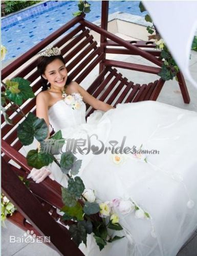 陈家乐(Carlos Chan、Chan Ka Lok)婚纱照前后照片