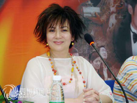 冯宝宝(Petrina Feng Bo-Bo)生活中的图册