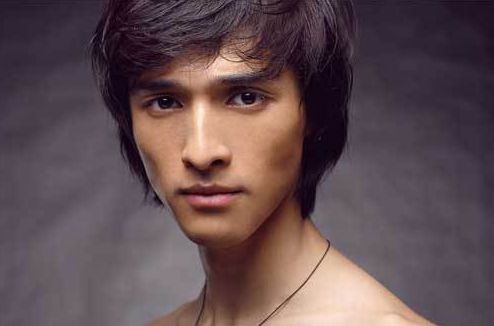 黄又南(You-Nam Wong)前后照片