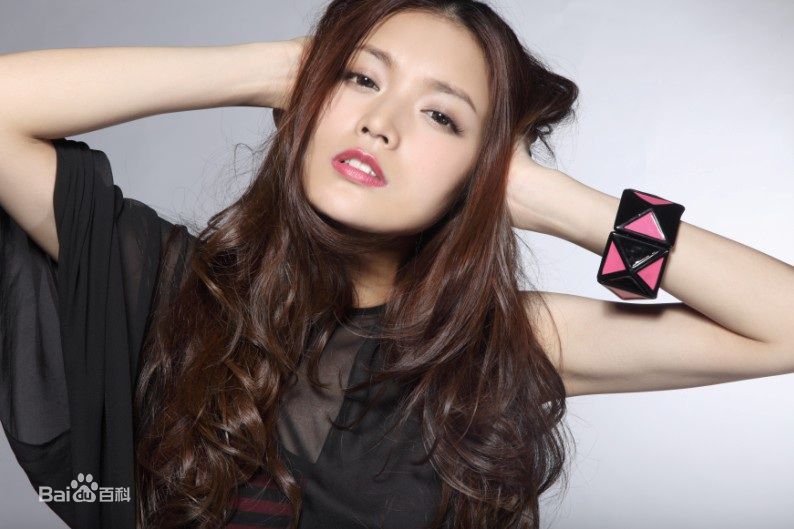 叶子淇(Anna kay)代言图片图集