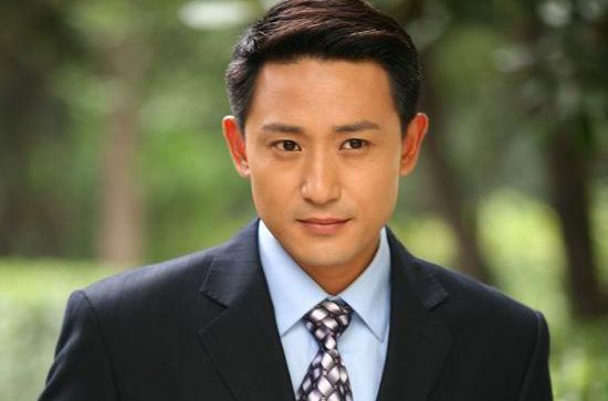 最新王伟华性感图片