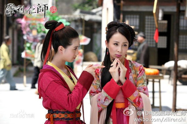 武莉犀利仁师素颜照壁纸