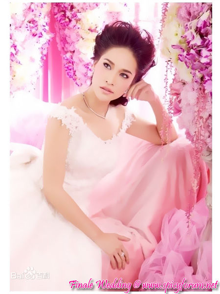 最全赖拉·邦雅淑(   、Laila Boonyasak)精彩图册